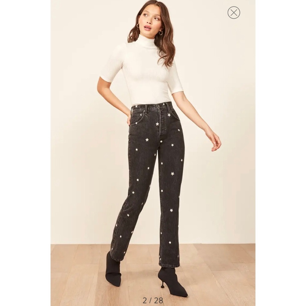 Reformation Cynthia Flower Jeans size 28 🌸